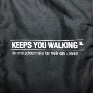 Zwarte schoenzak 'Keeps you walking' #